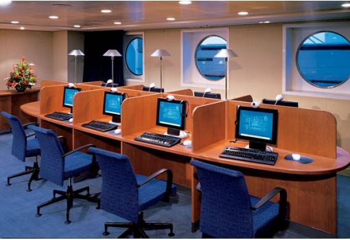 El moderno internet center